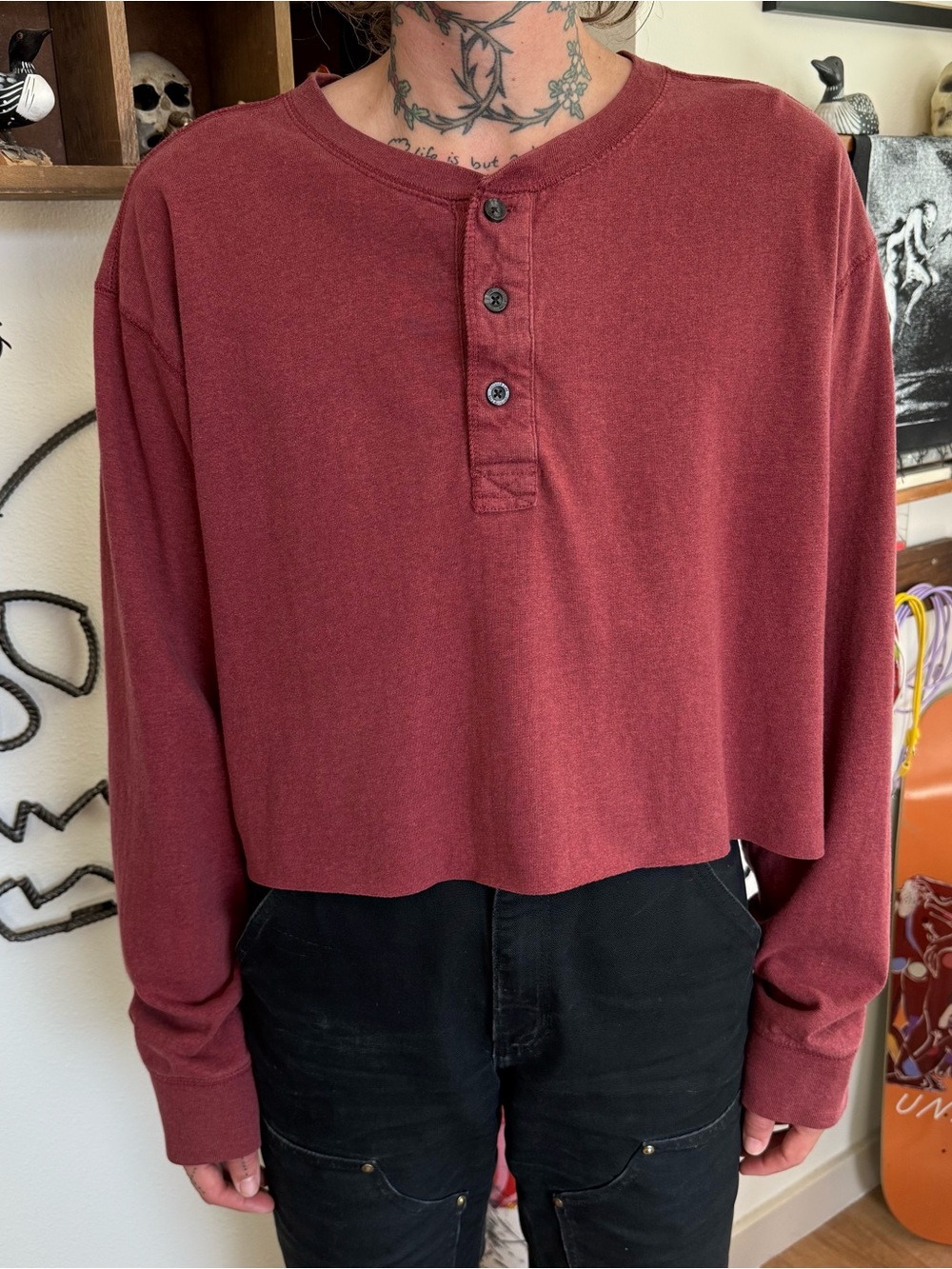 Vintage 2000s Heather Burgundy Cropped Henley Long Sleeve Shirt ~ Size XL